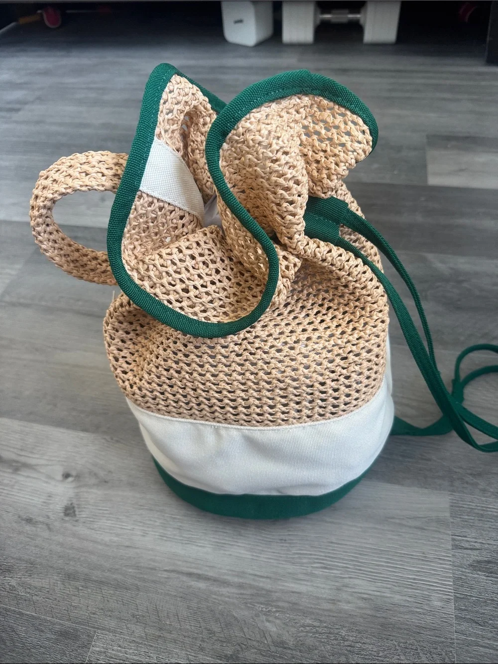 Rosie Assoulin x Target Straw & Cream Drawstring Bag w/Green Trim& Handle NWT